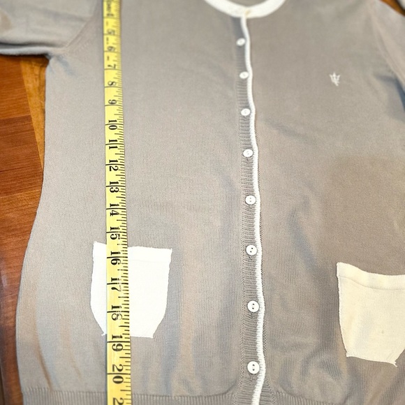 MASERTI woman’s grey Cardigan with white pockets - Picture 4 of 8